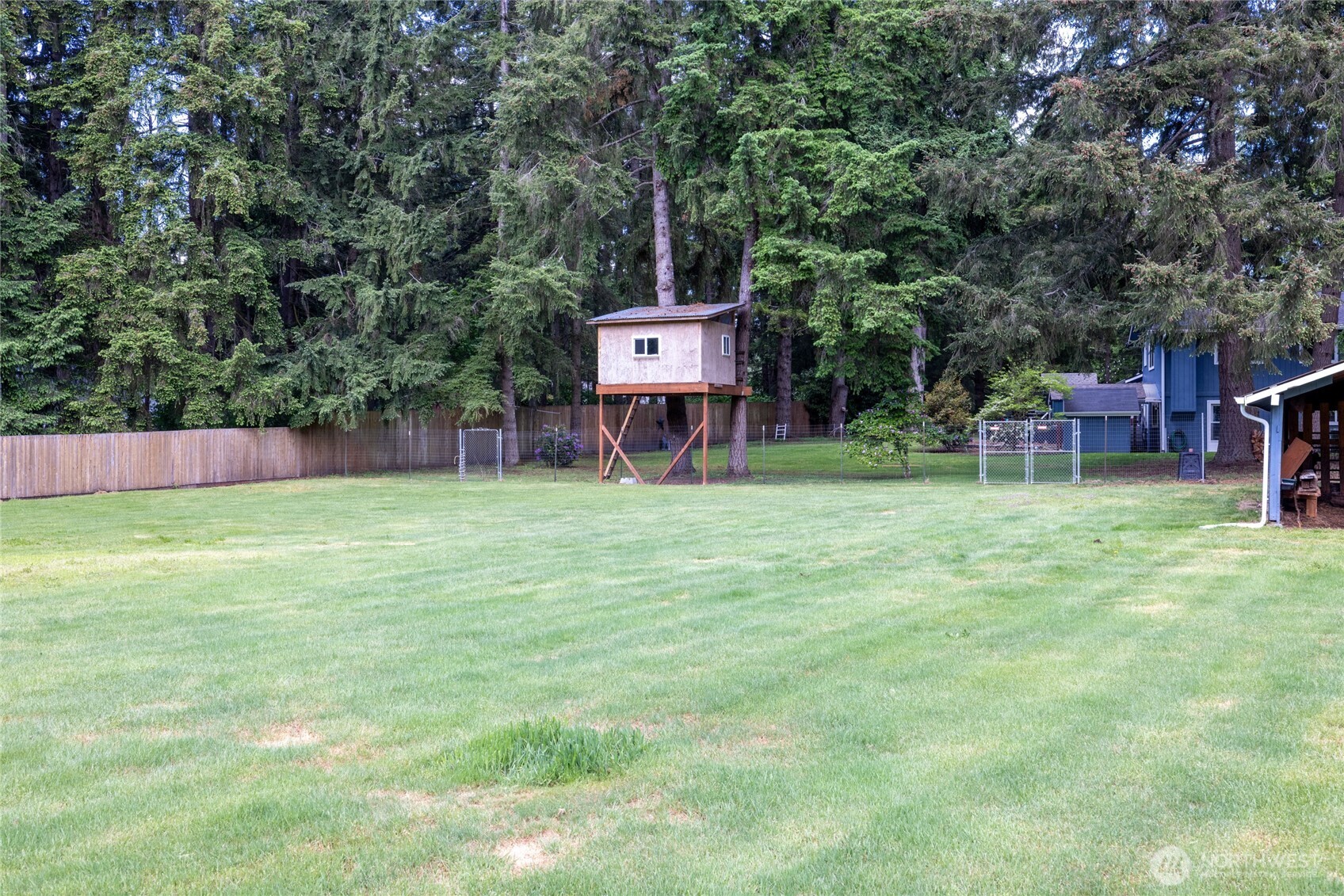 4705 Yorkshire Drive SE