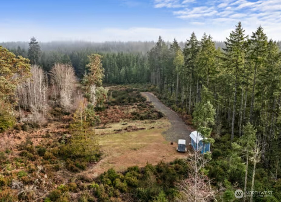 2561 E Harstine Island Road N