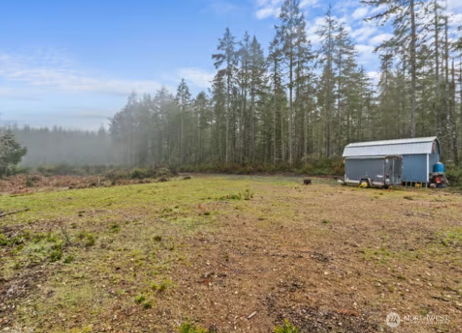 2561 E Harstine Island Road N