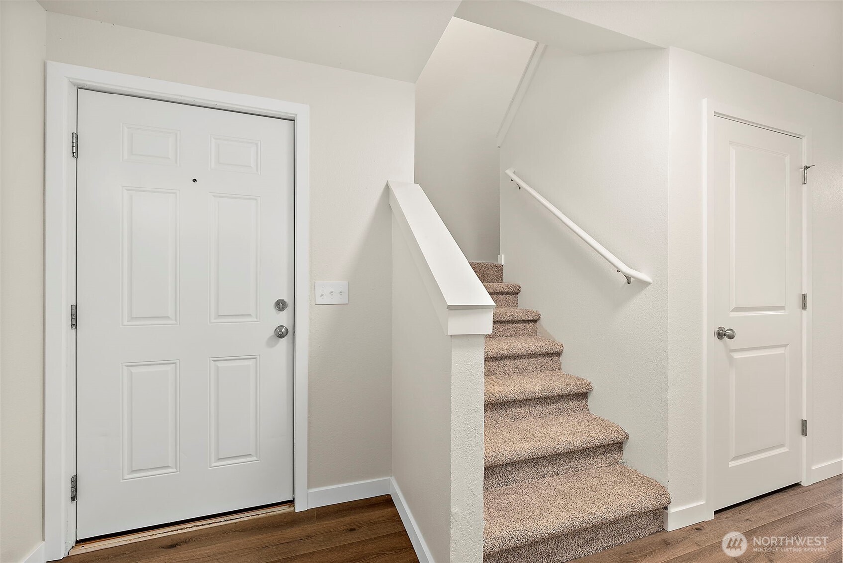 3939 10th SE Unit: H5