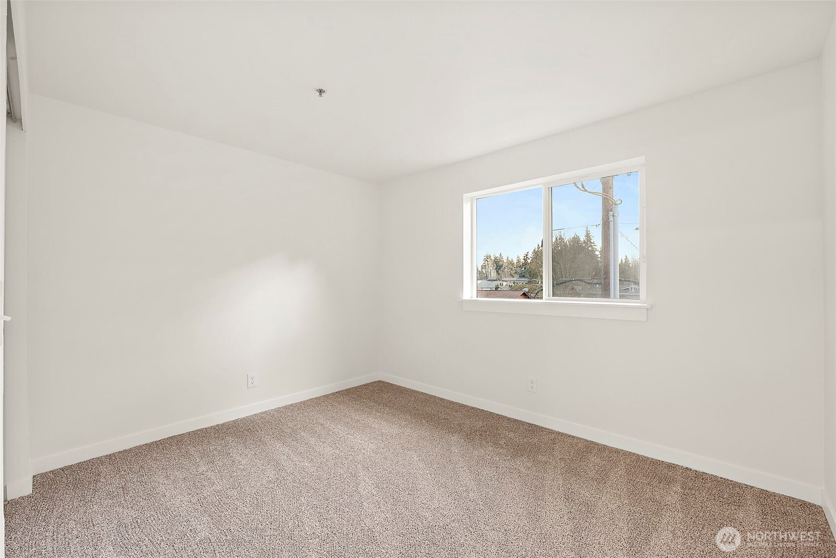 3939 10th SE Unit: H5