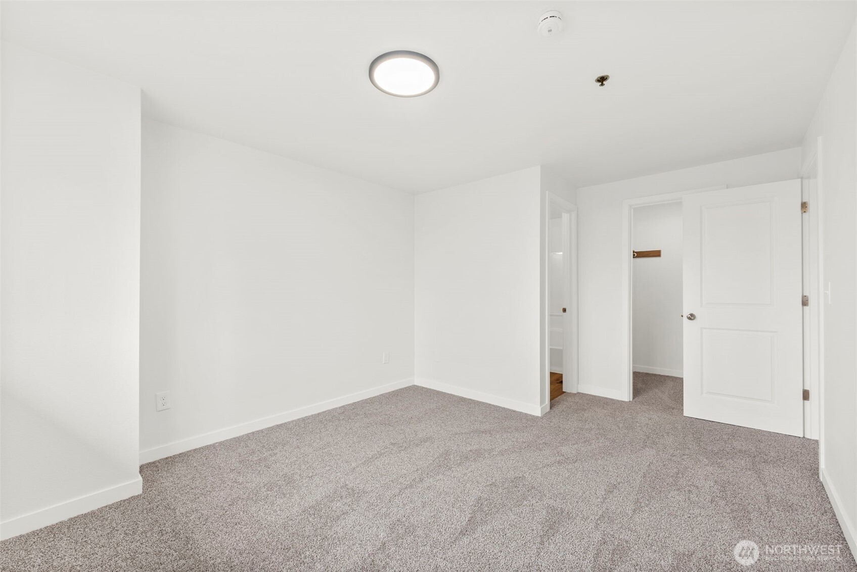 3939 10th Street SE Unit: B3