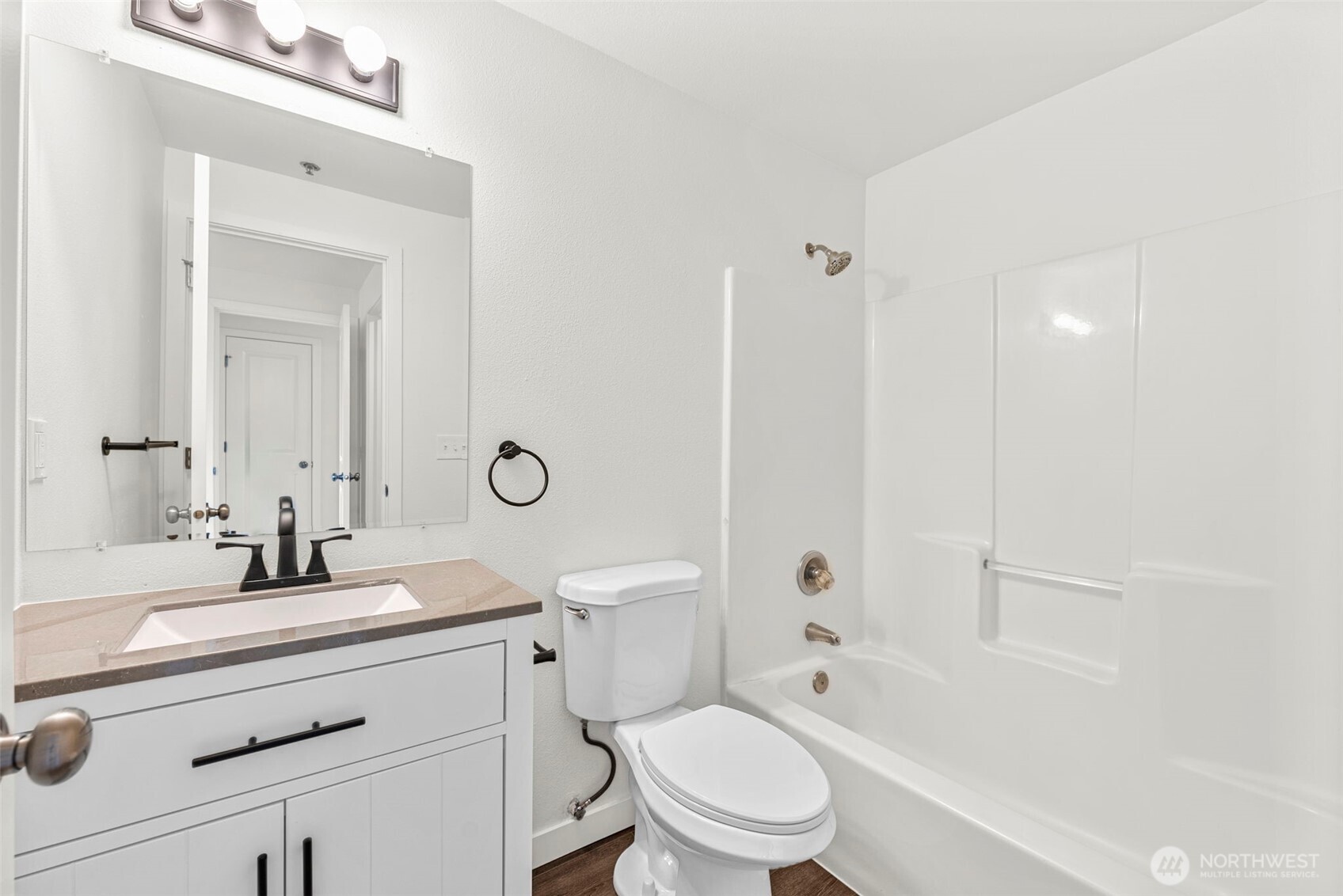 3939 10th Street SE Unit: B3