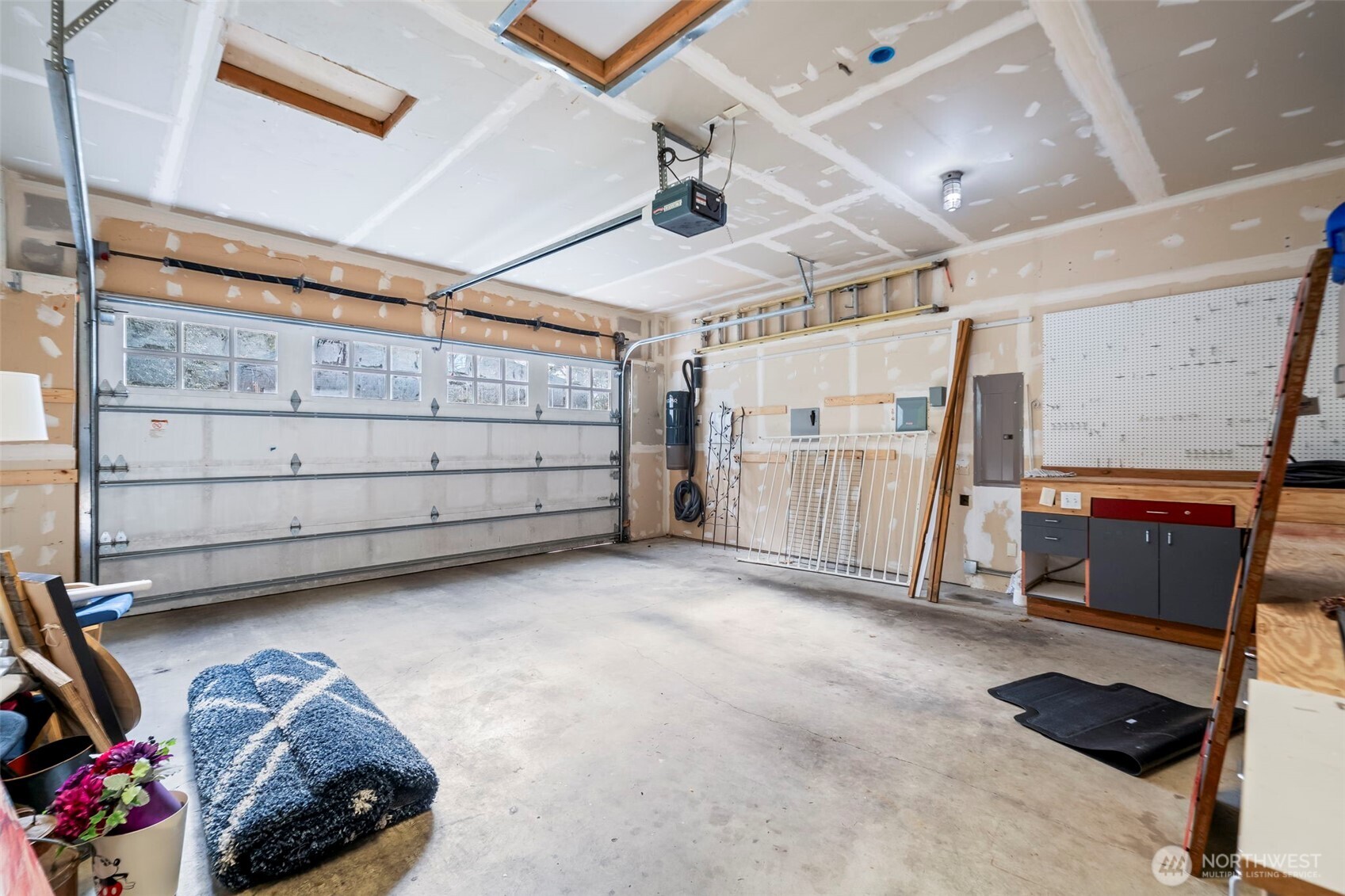 9715 Crescent Valley Drive NW