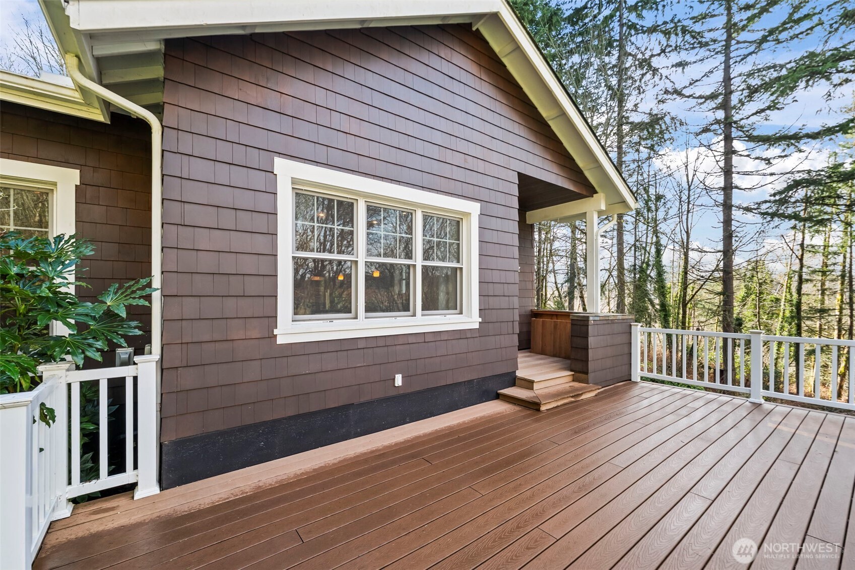 9715 Crescent Valley Drive NW