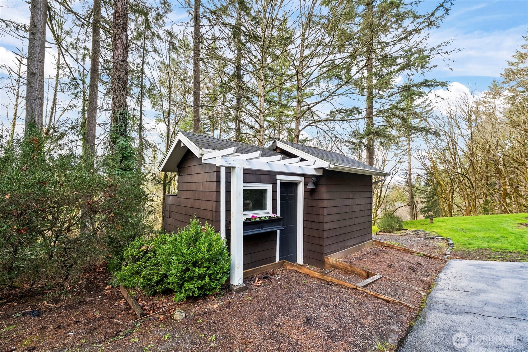 9715 Crescent Valley Drive NW