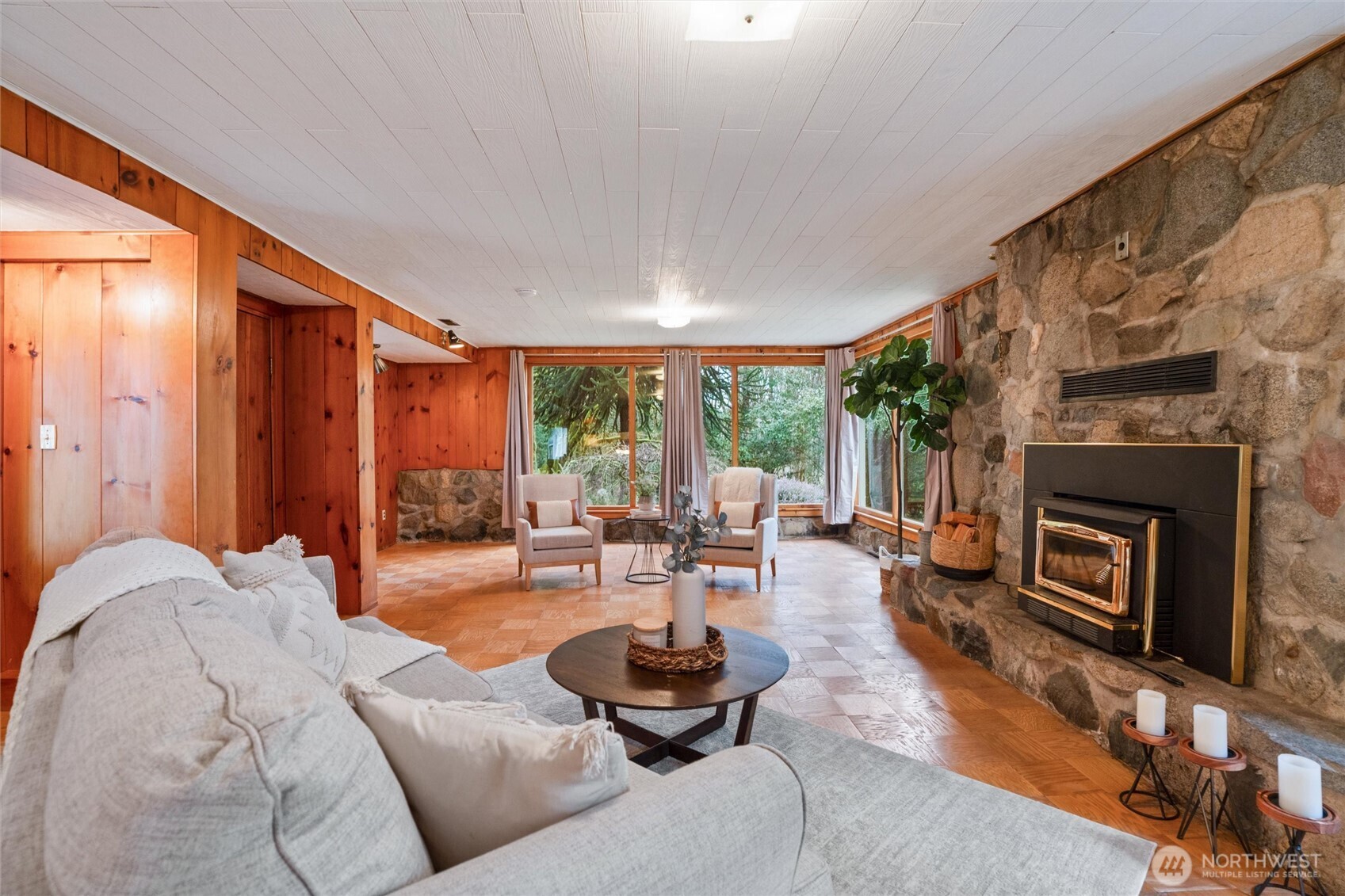 3649 Long Lake Road SE