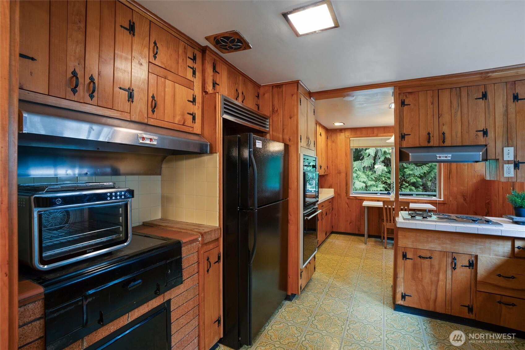 3649 Long Lake Road SE