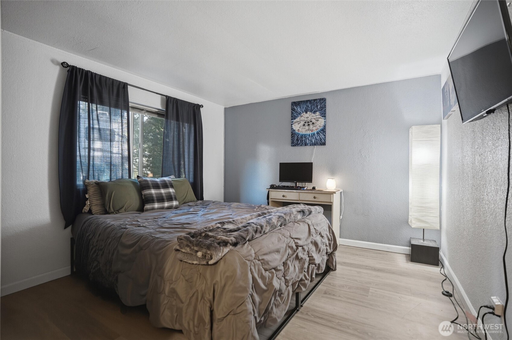 441 NE Schooner Loop