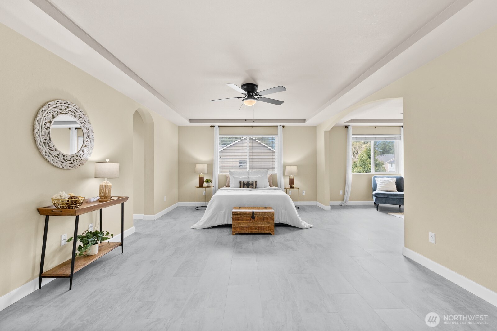 3815 Southlake Drive SE