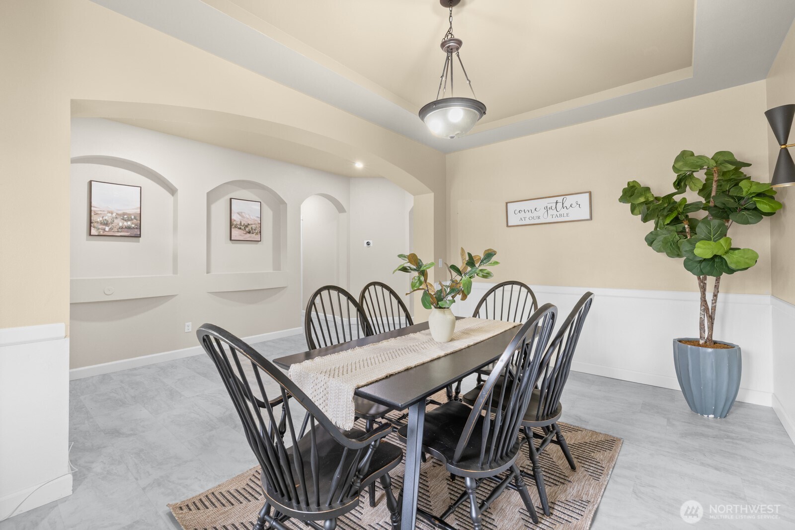 3815 Southlake Drive SE