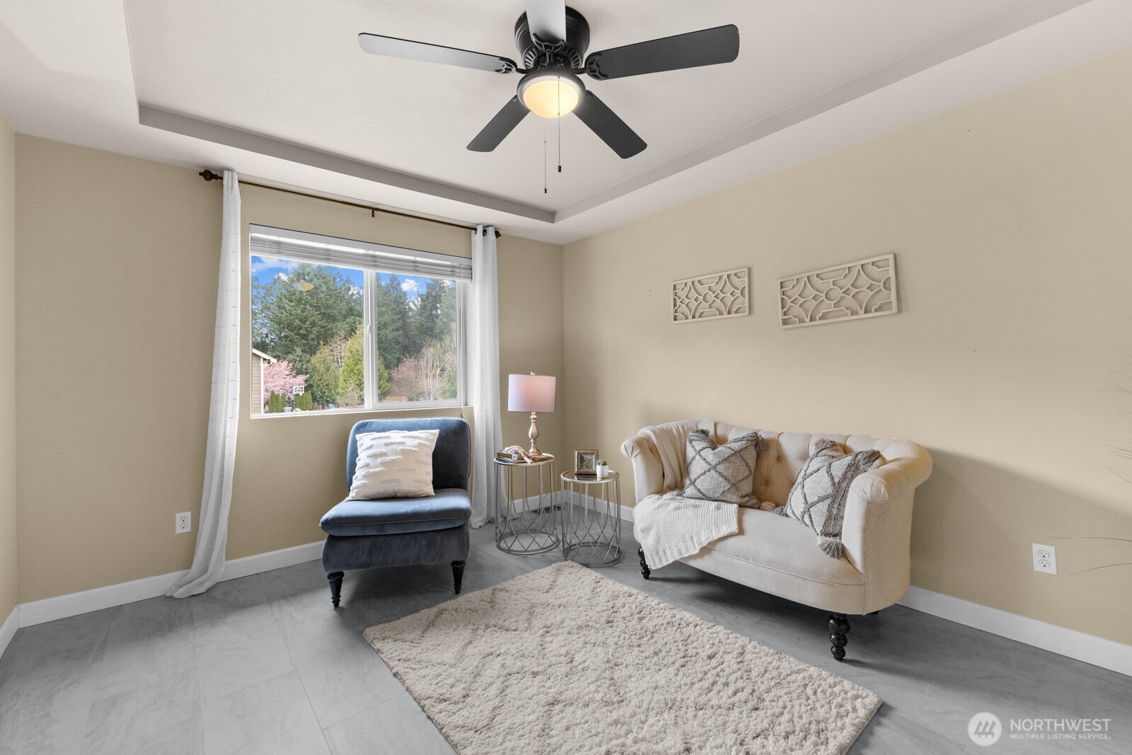 3815 Southlake Drive SE