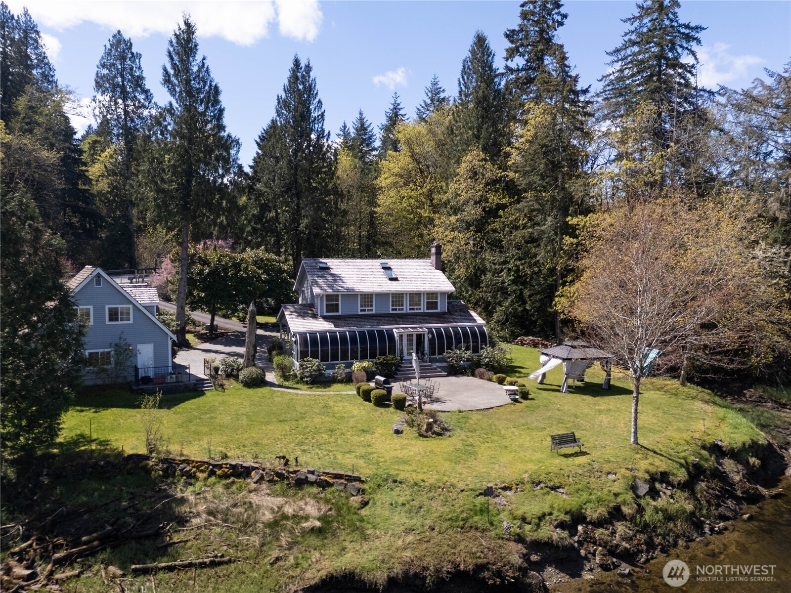 8320 E Grapeview Loop Road