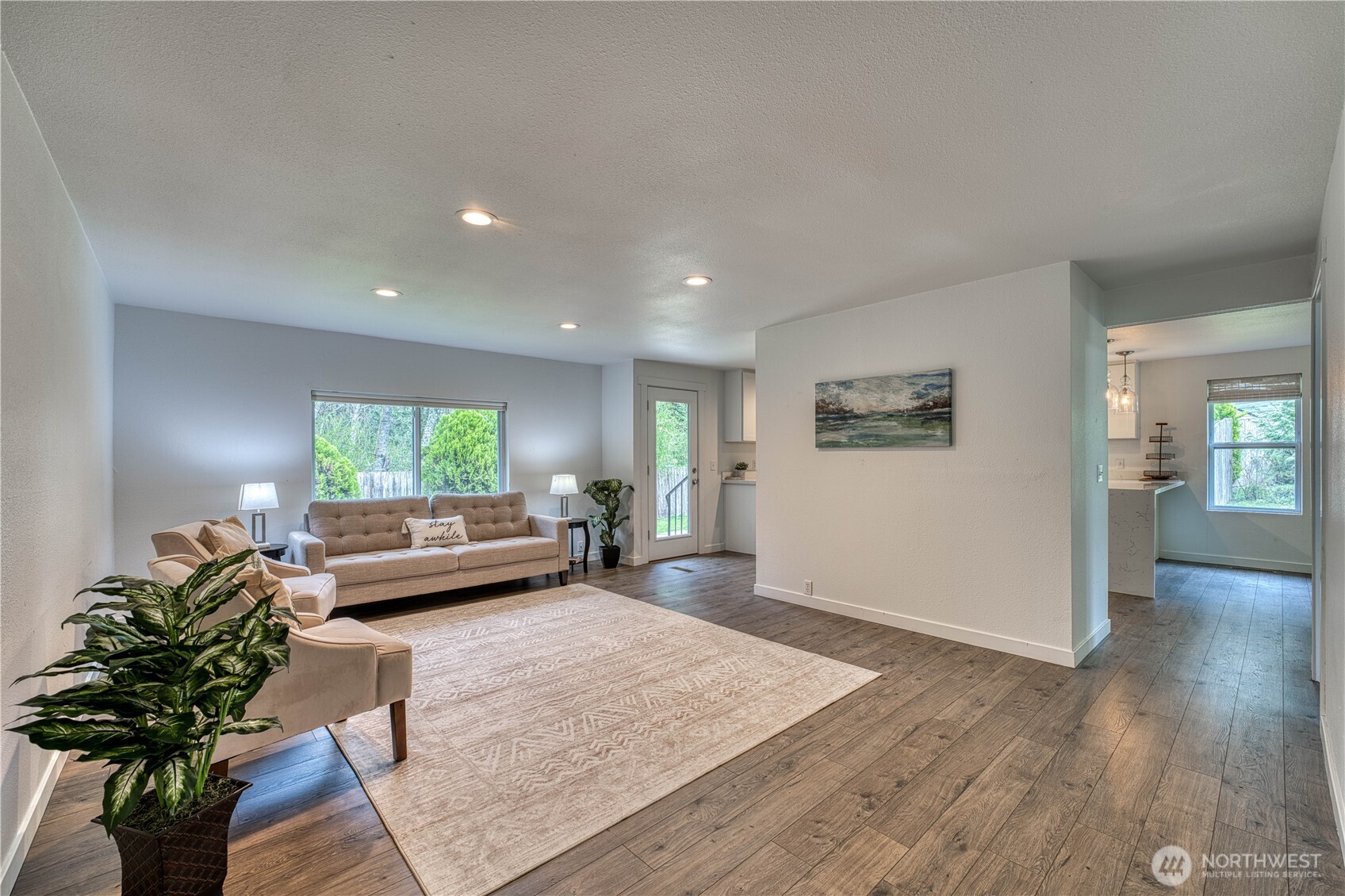 7048 NE Treemont Court