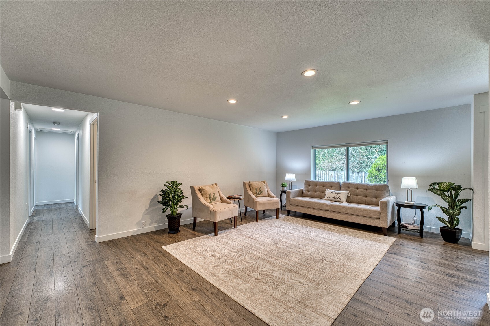 7048 NE Treemont Court