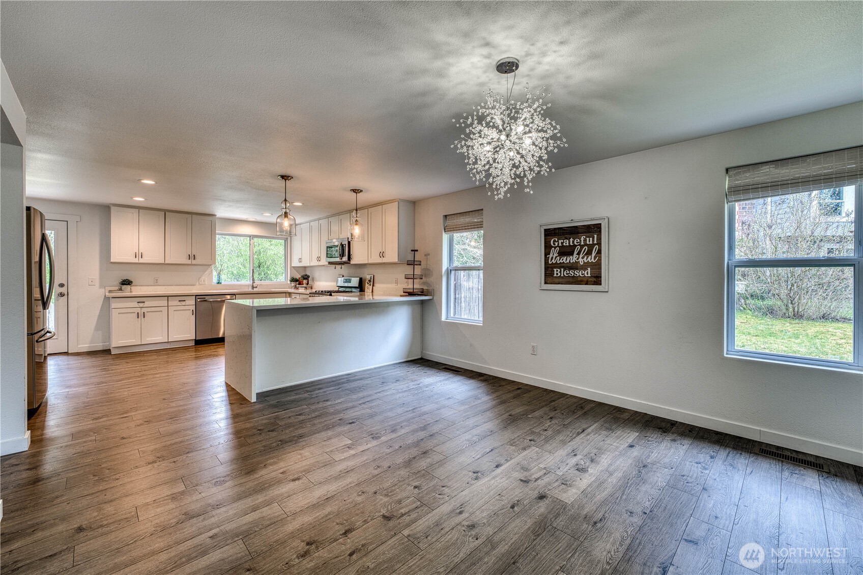 7048 NE Treemont Court