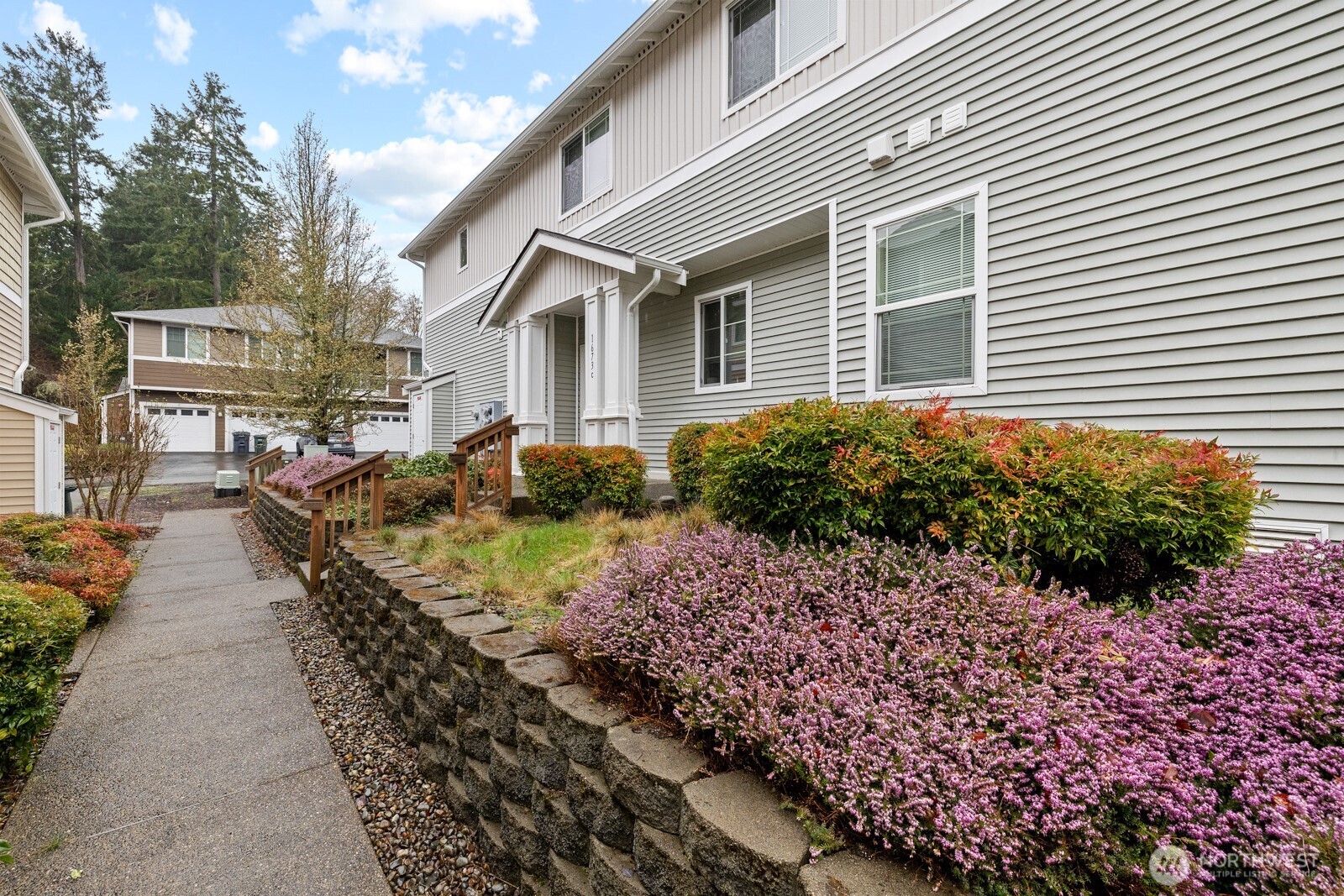 1673 Burnside Place Unit: C