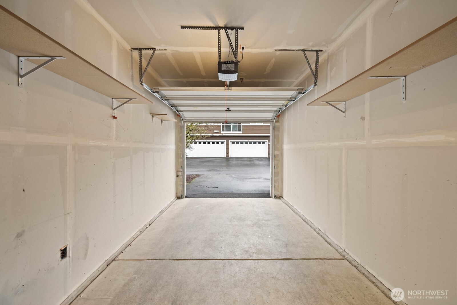 1673 Burnside Place Unit: C