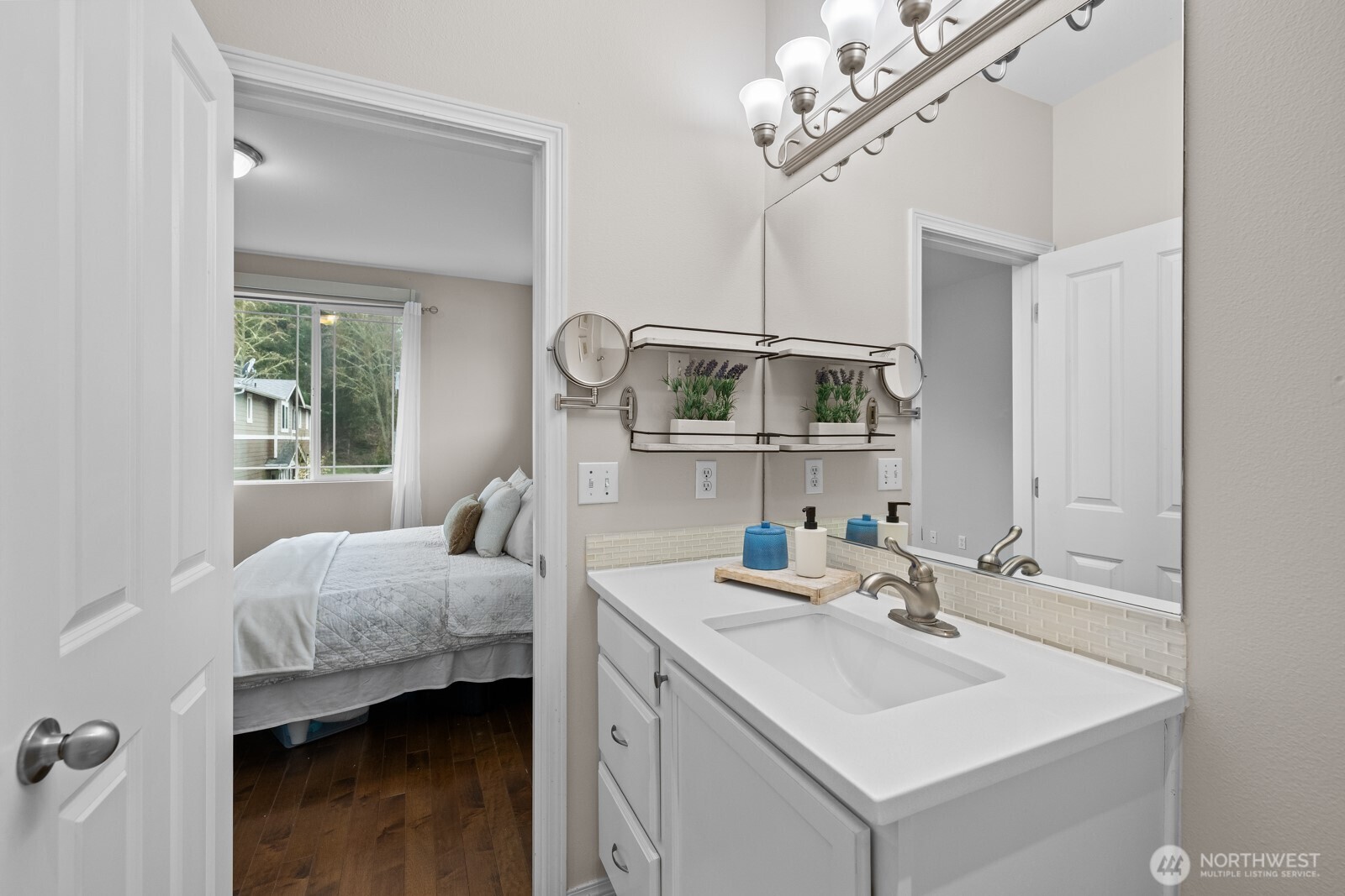 1673 Burnside Place Unit: C