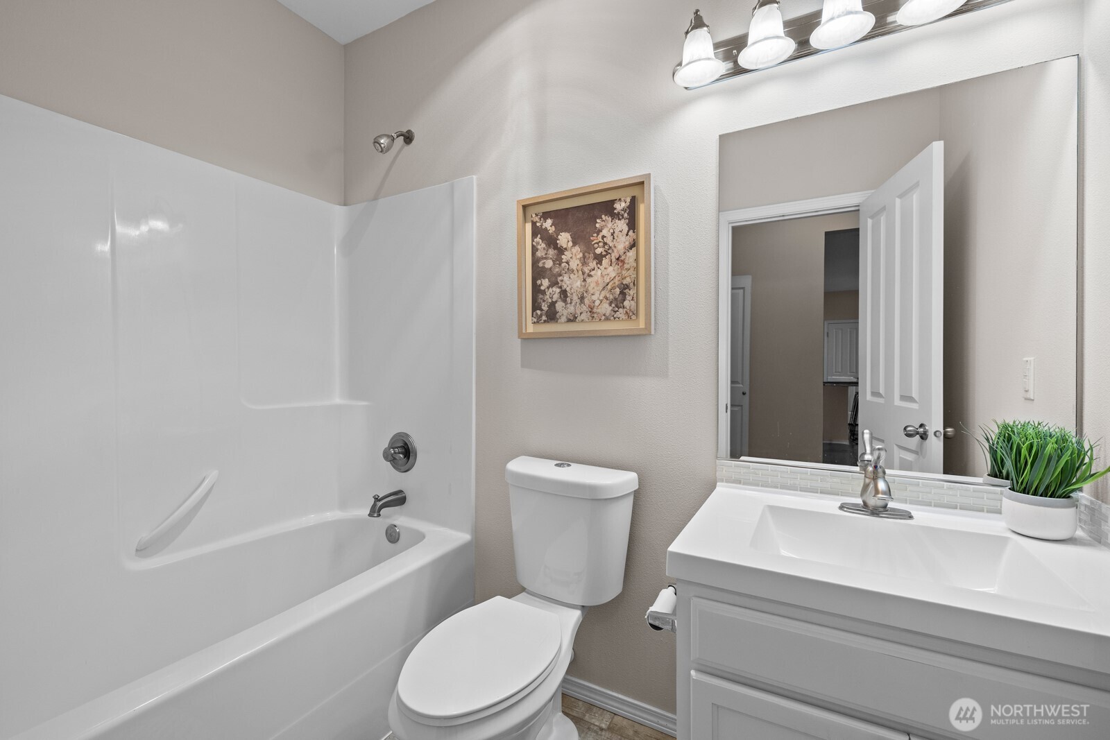 1673 Burnside Place Unit: C