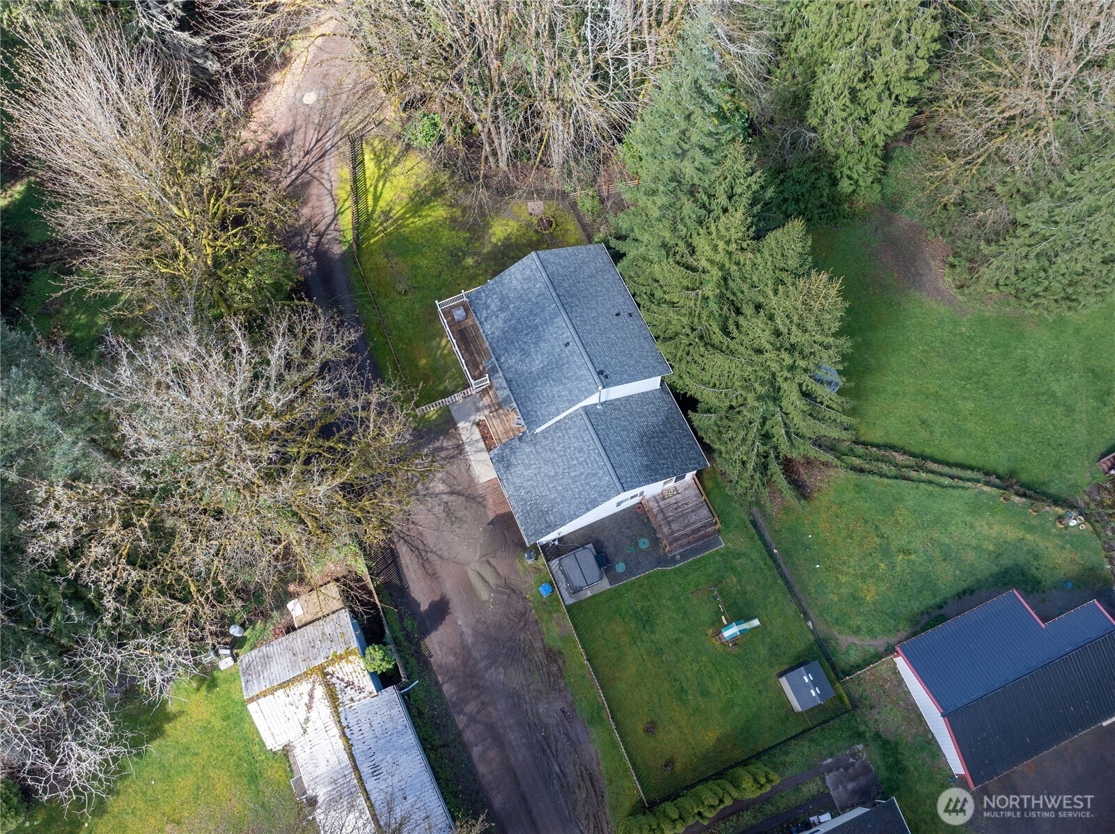 2275 Northlake Way NW