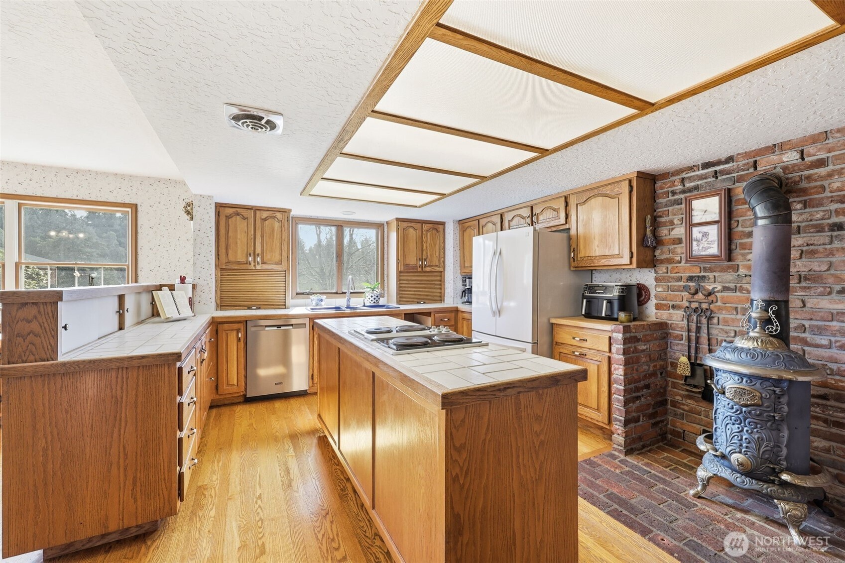 2723 Key Peninsula Highway SW