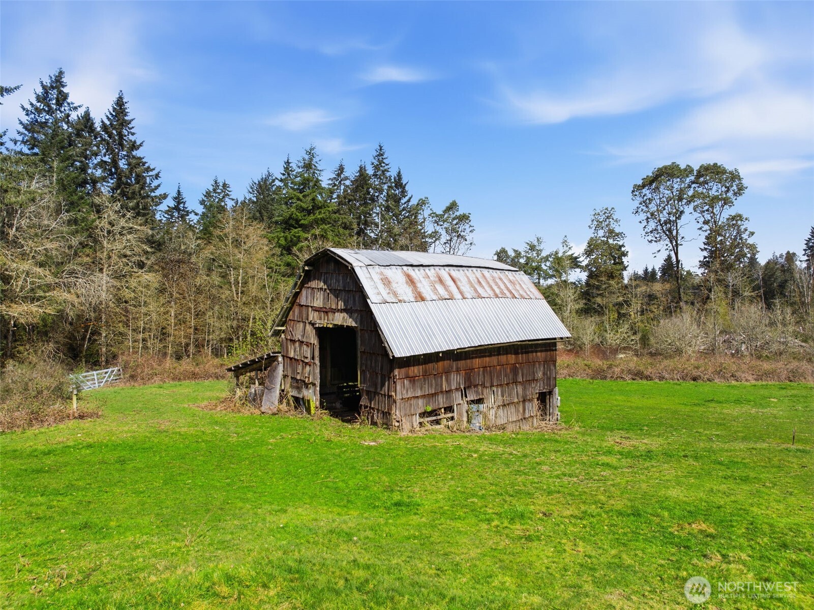 2723 Key Peninsula Highway SW