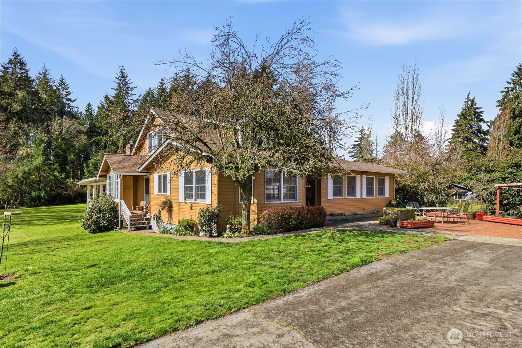 2723 Key Peninsula Highway SW