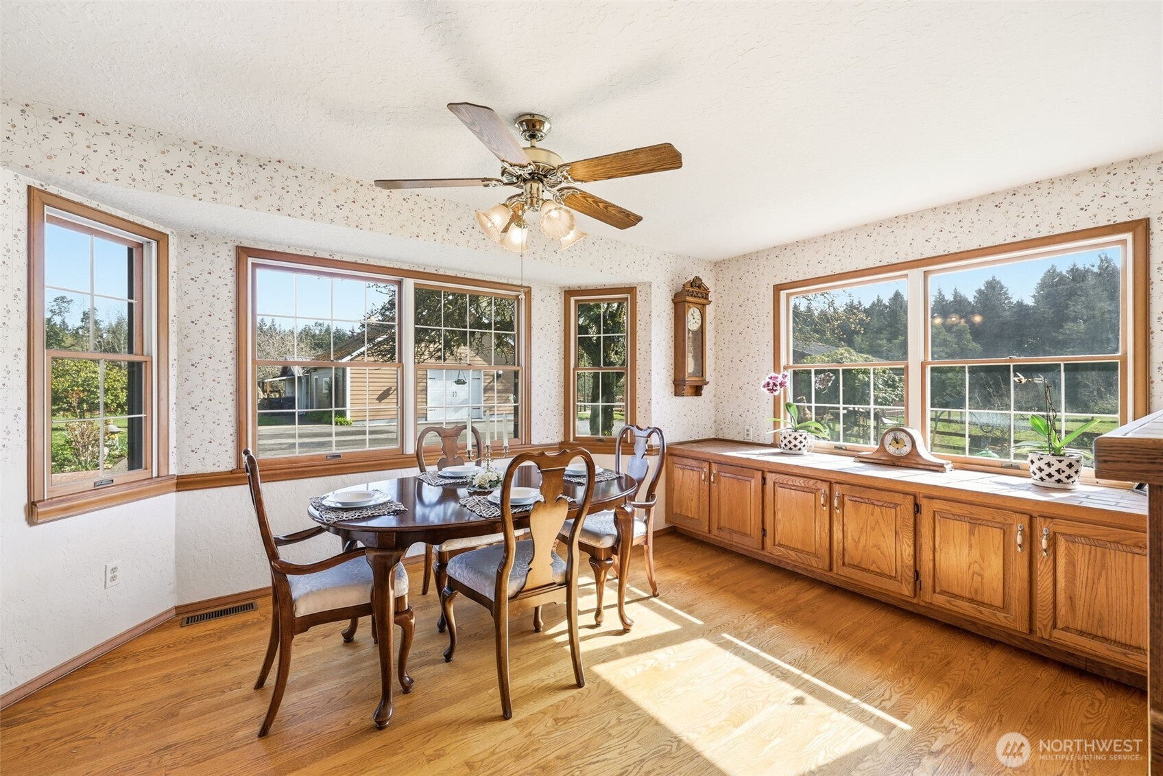 2723 Key Peninsula Highway SW