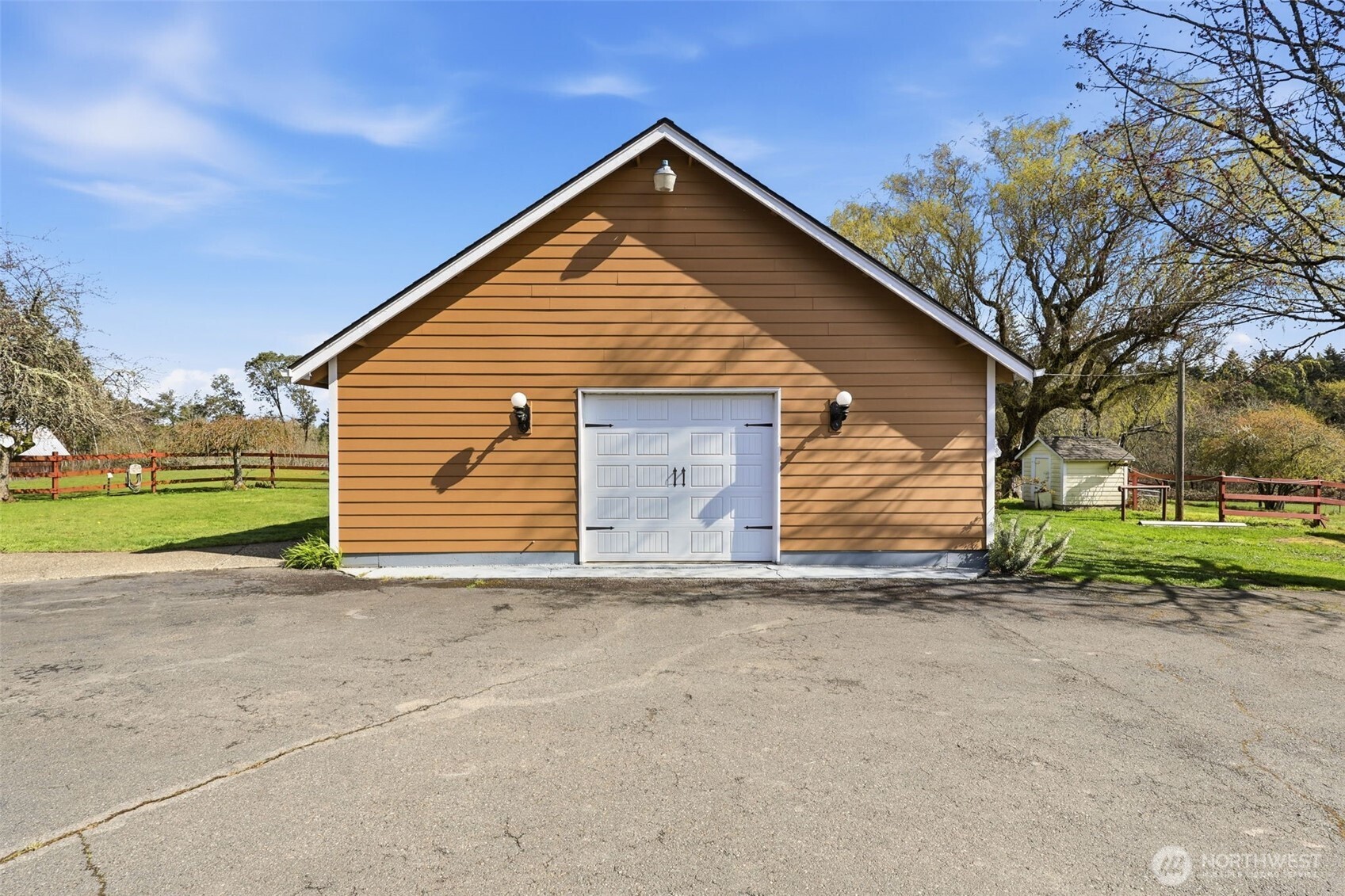 2723 Key Peninsula Highway SW