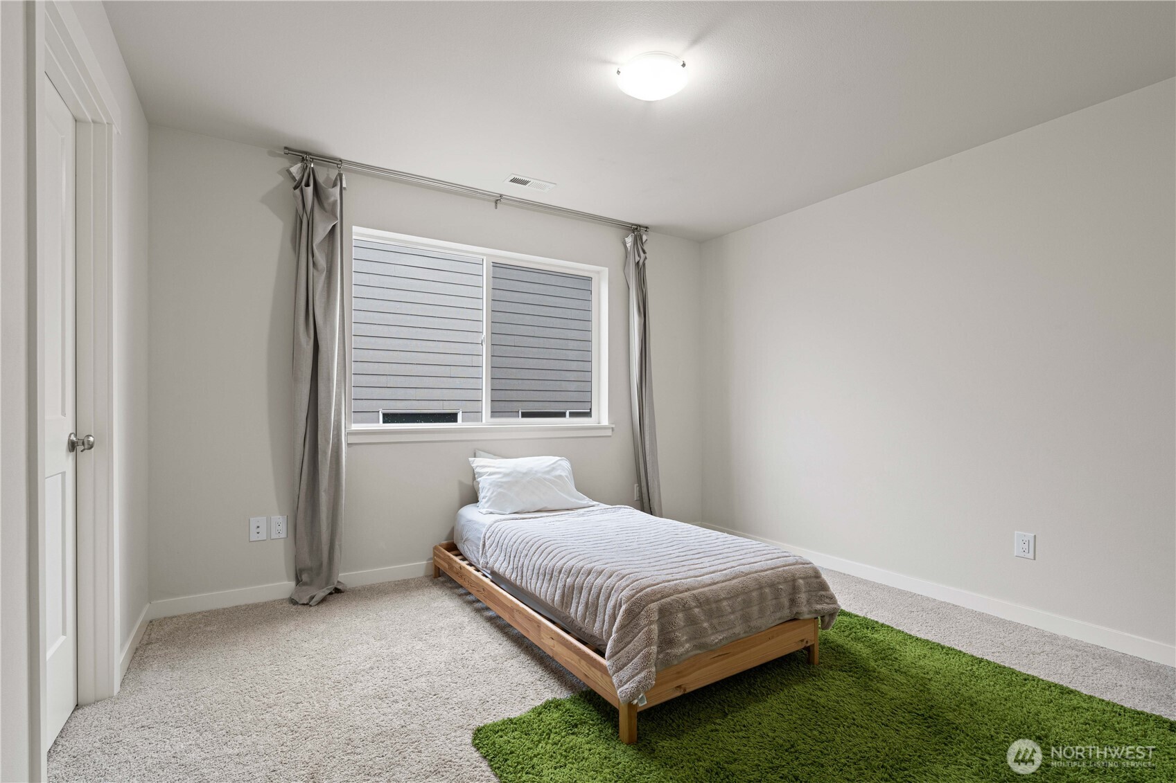 11361 Maple Tree Place SW