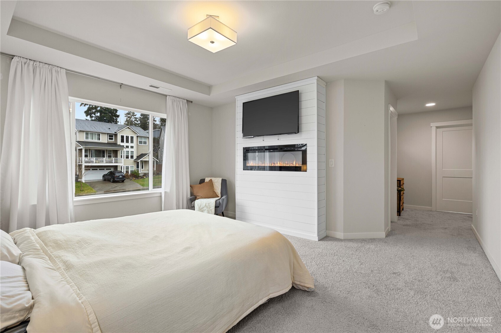 11361 Maple Tree Place SW