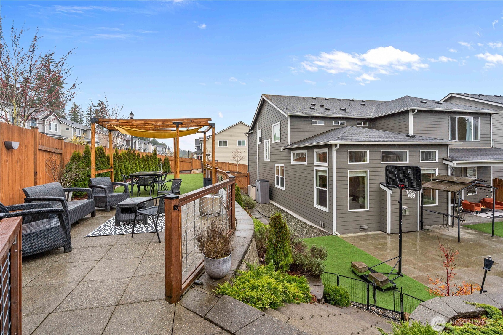 11361 Maple Tree Place SW