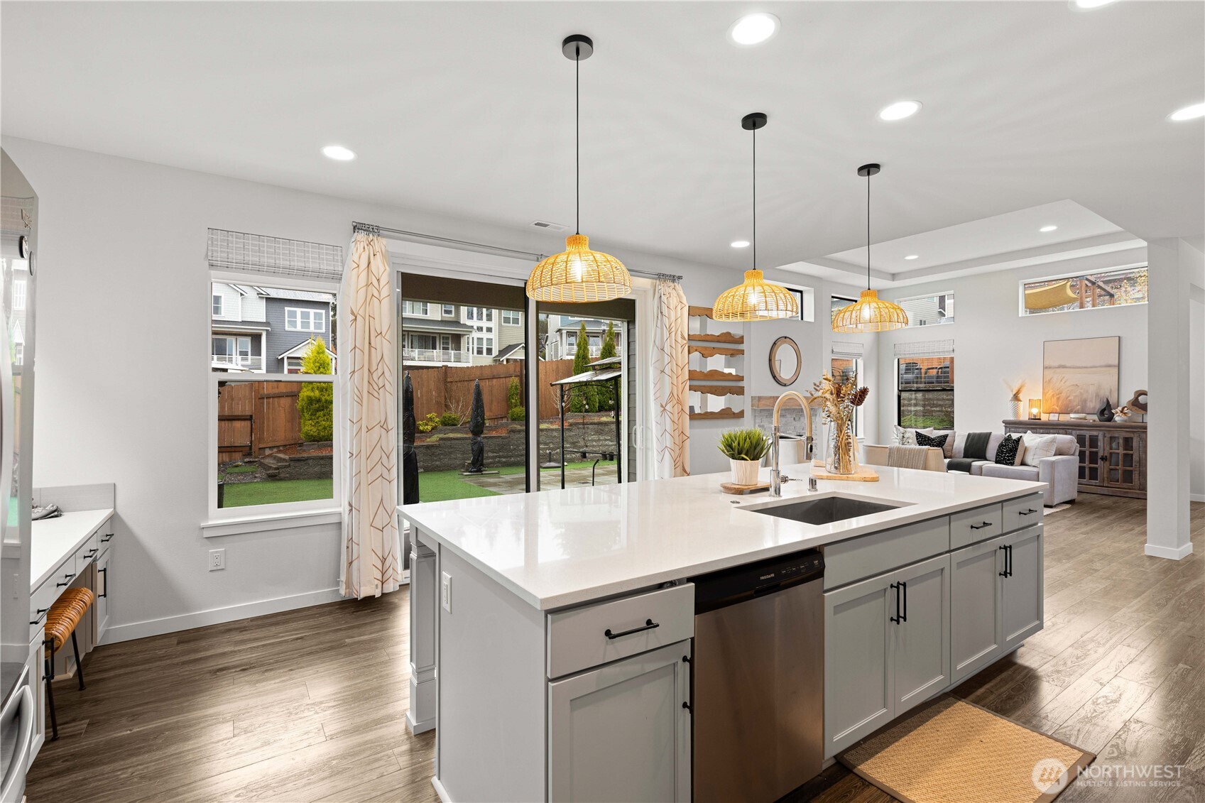 11361 Maple Tree Place SW