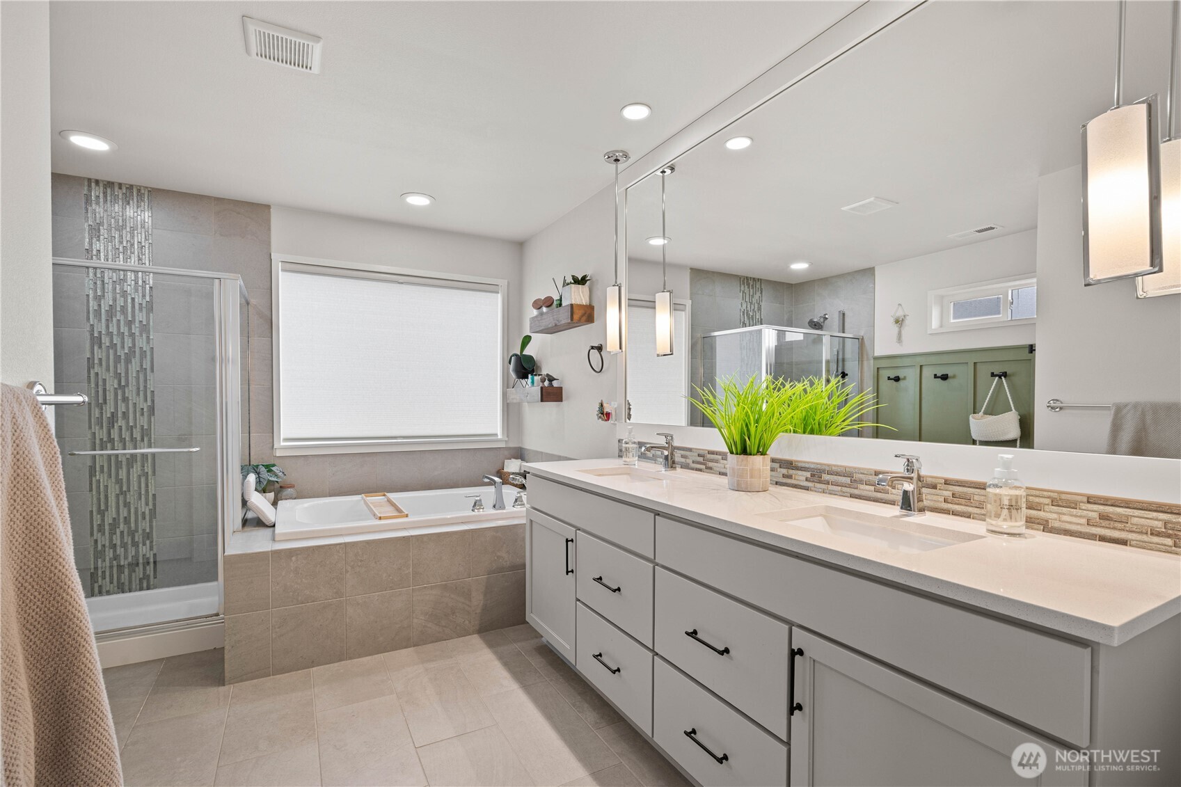 11361 Maple Tree Place SW