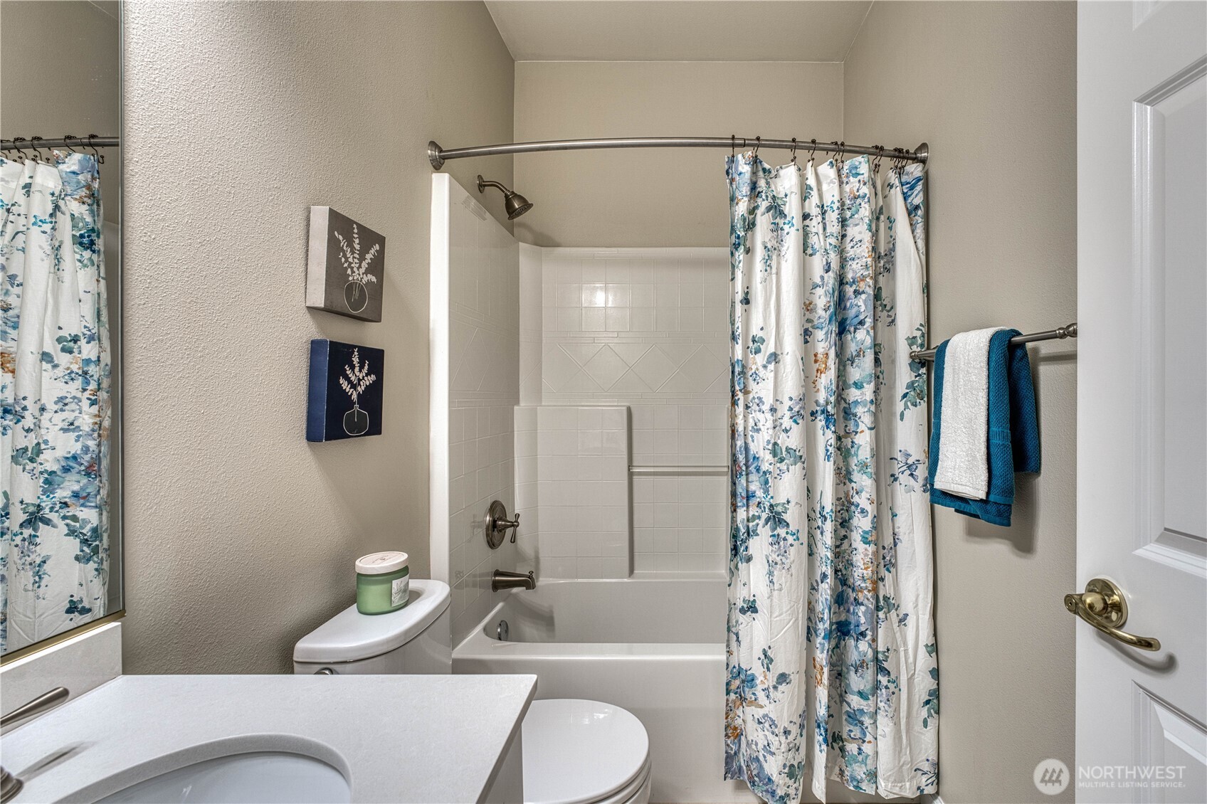 7061 SW Dunraven Lane