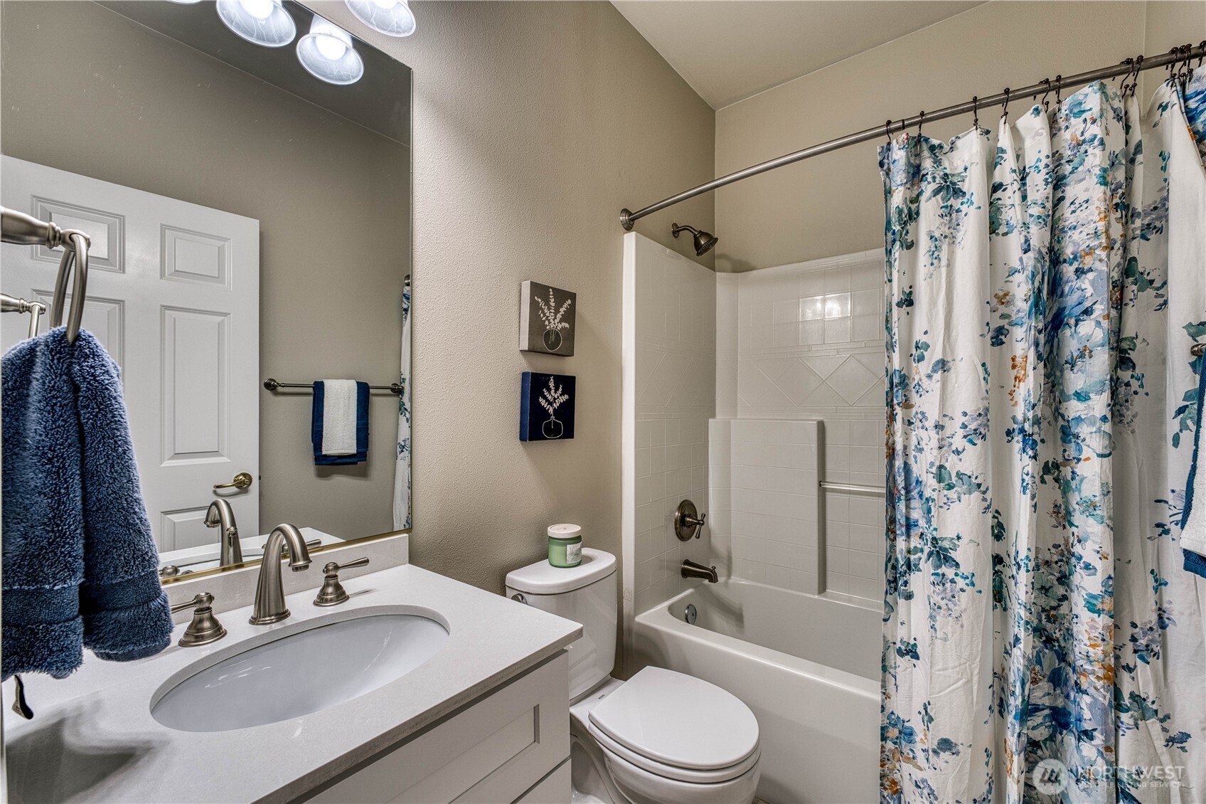 7061 SW Dunraven Lane