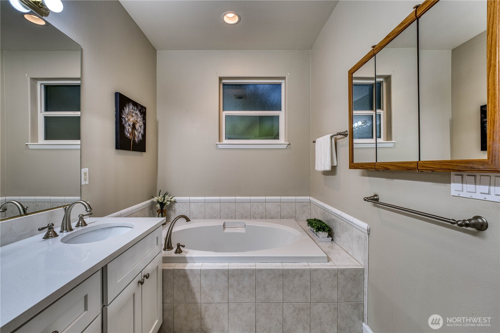 7061 SW Dunraven Lane