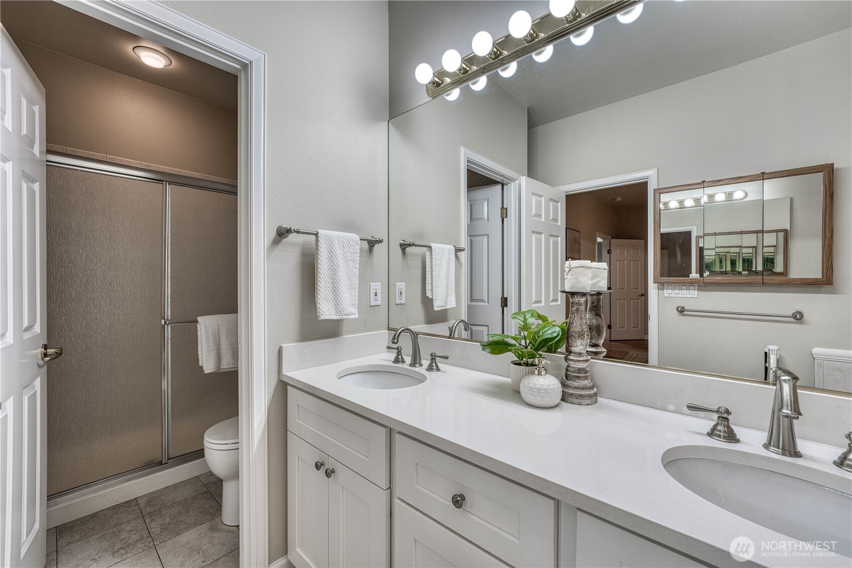 7061 SW Dunraven Lane