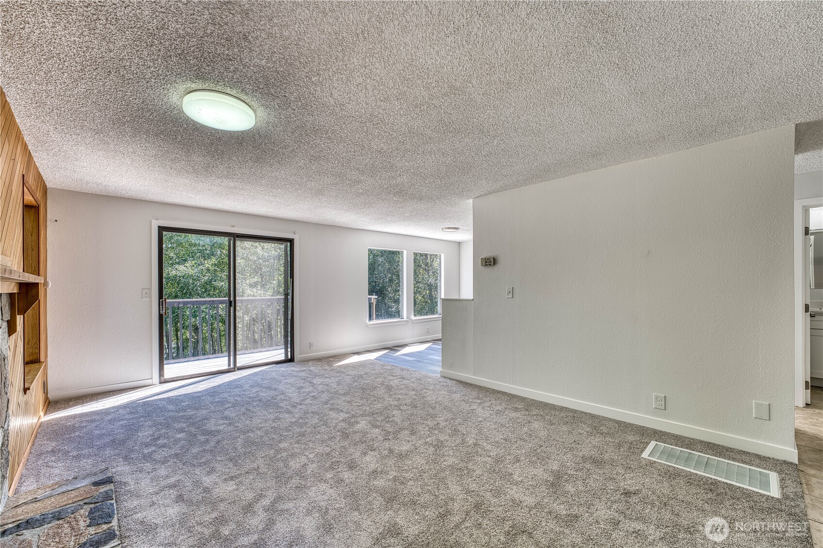 4111 Wollochet Drive NW