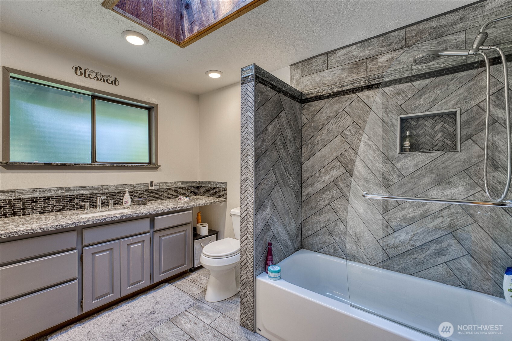 4111 Wollochet Drive NW