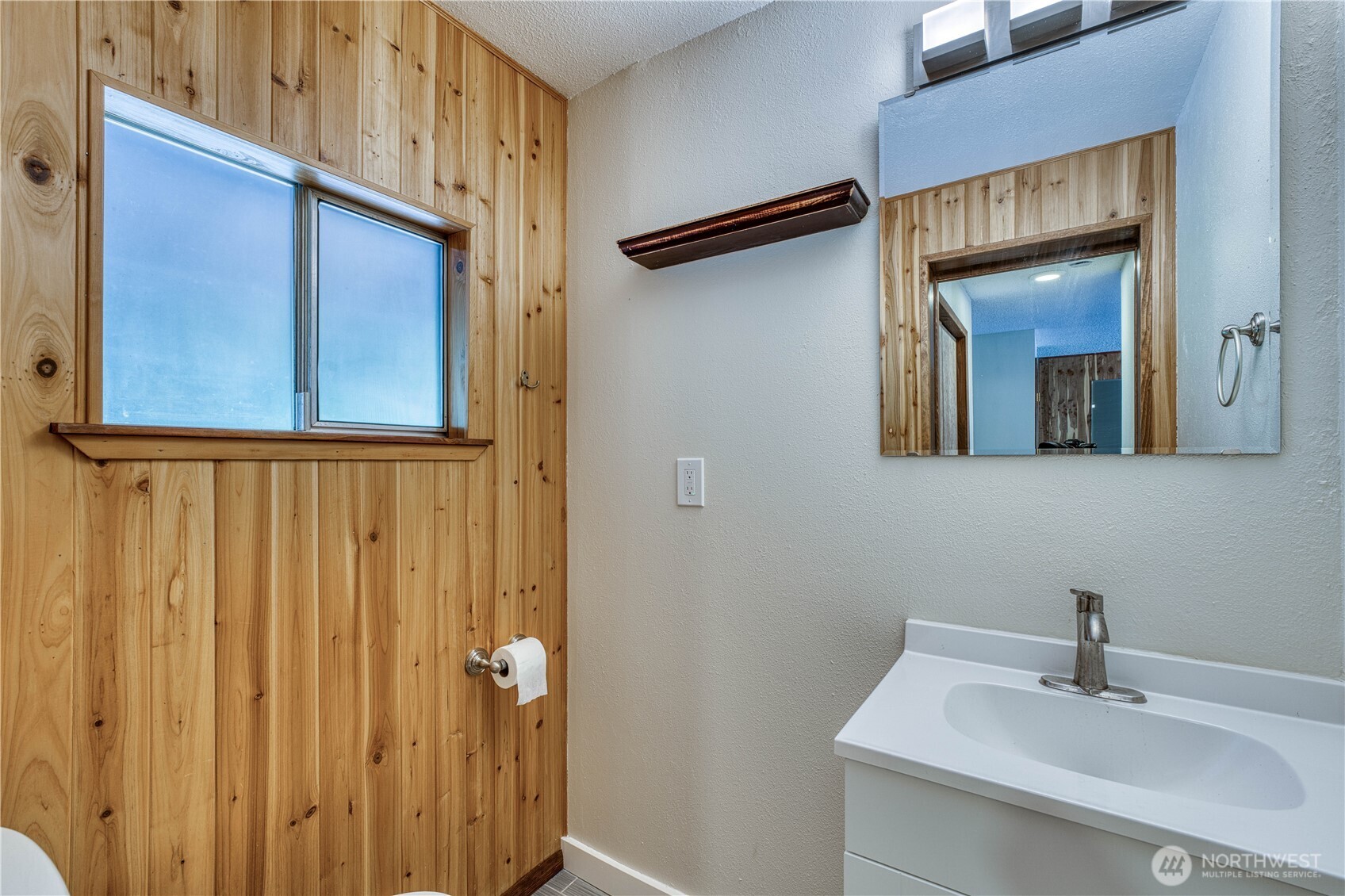 4111 Wollochet Drive NW