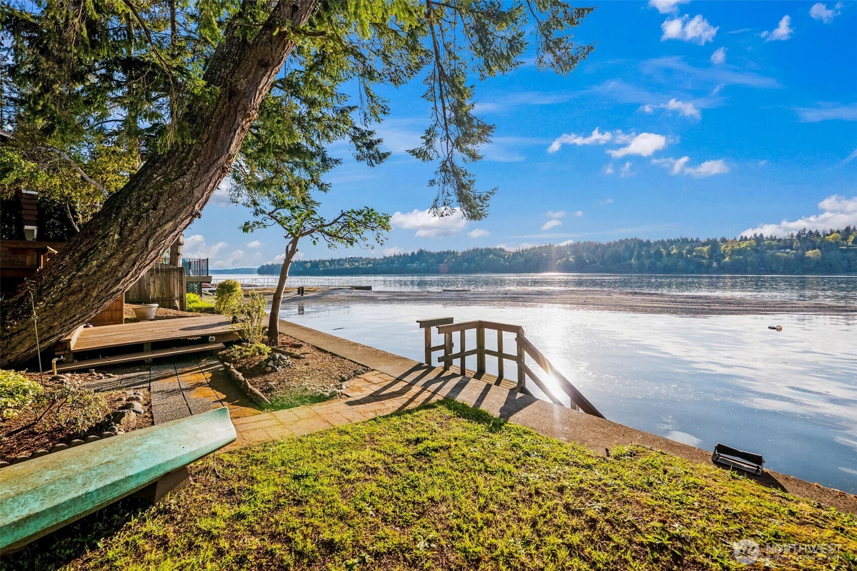 3048 Steamboat Island Road NW