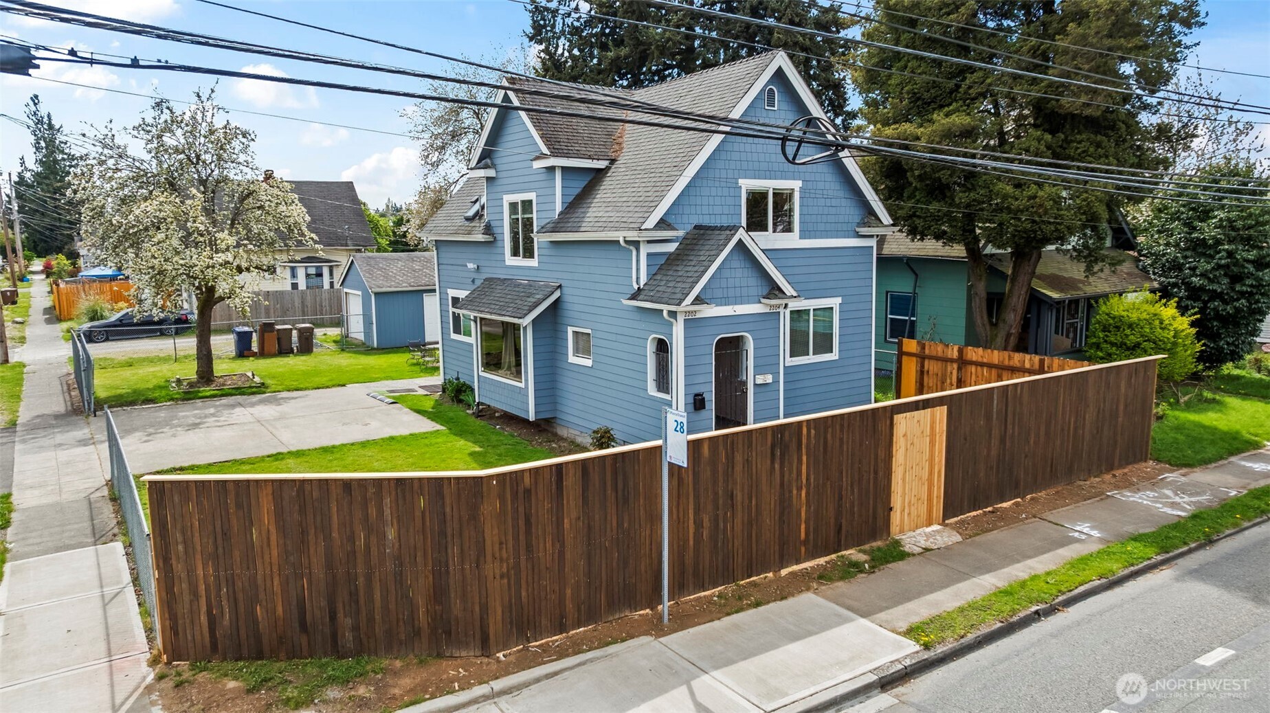 2204 S 12th Street