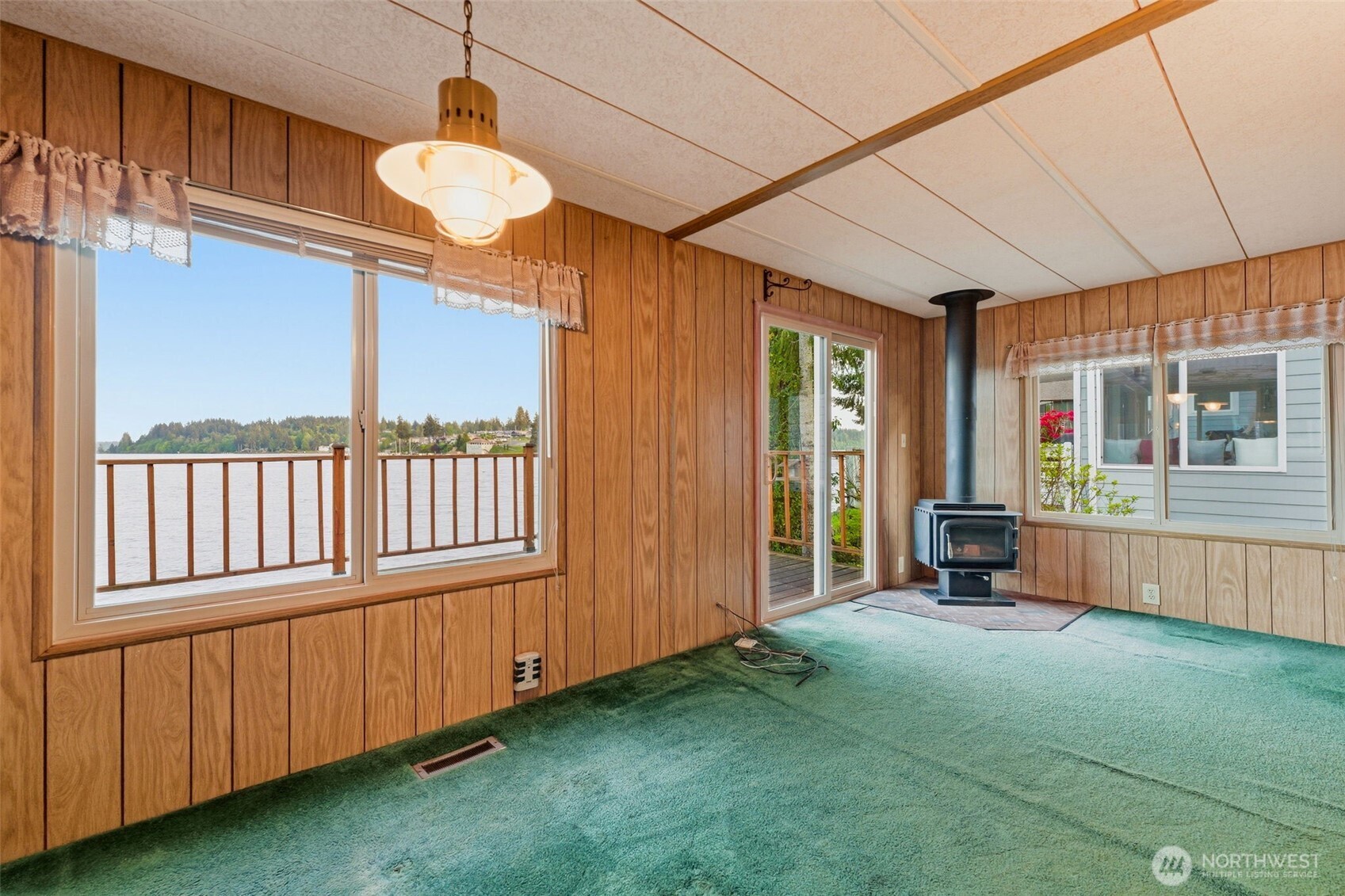 2838 Steamboat Island Loop NW