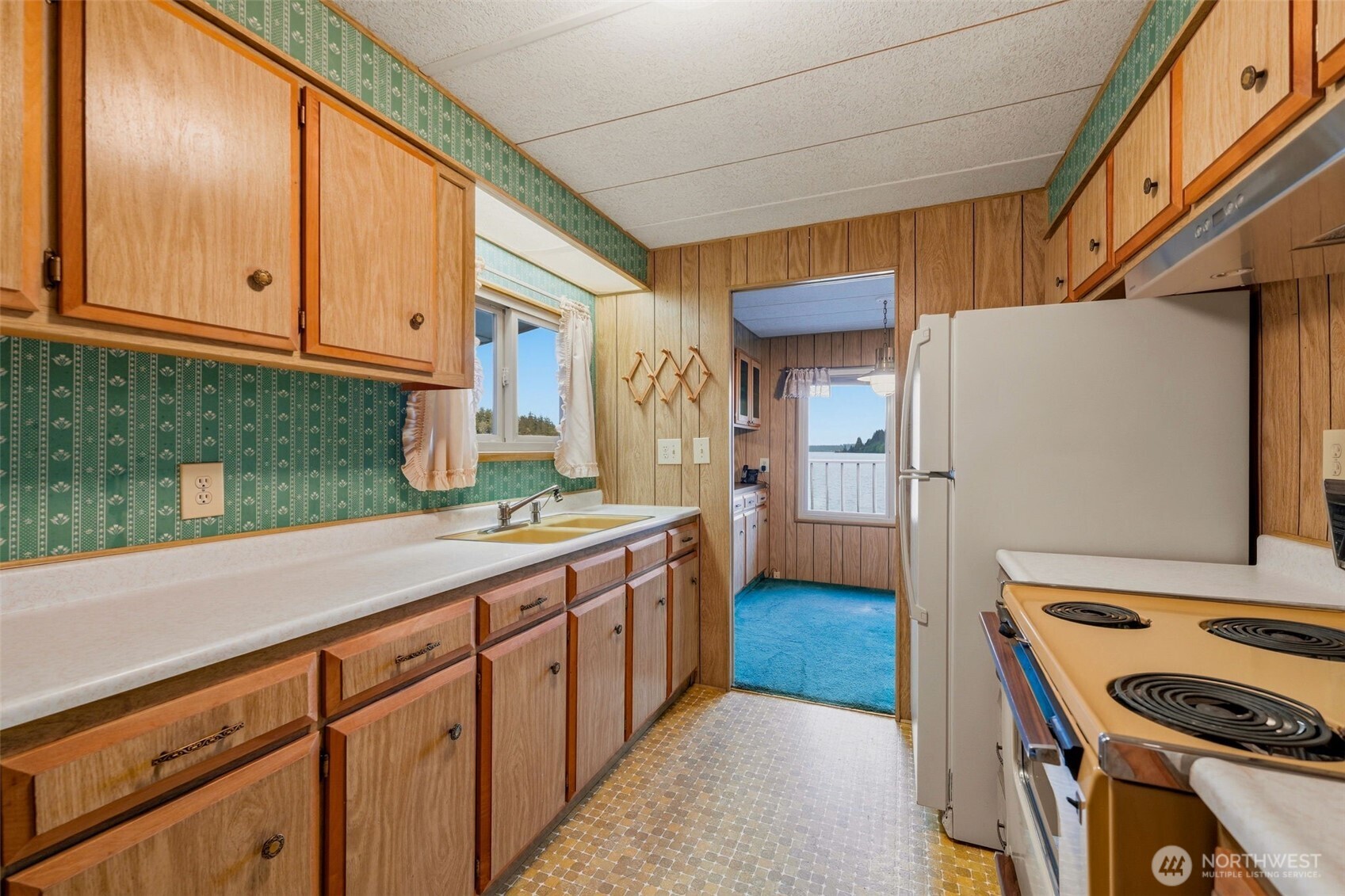 2838 Steamboat Island Loop NW