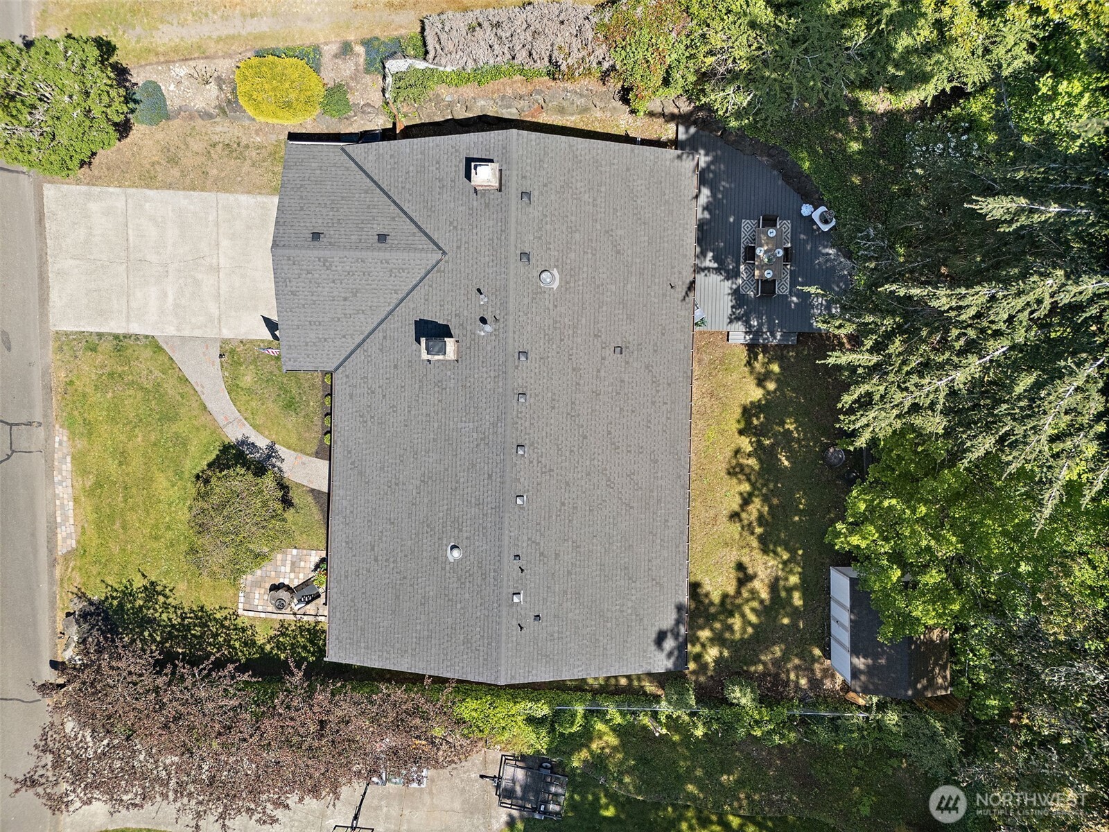 112 Lila Street