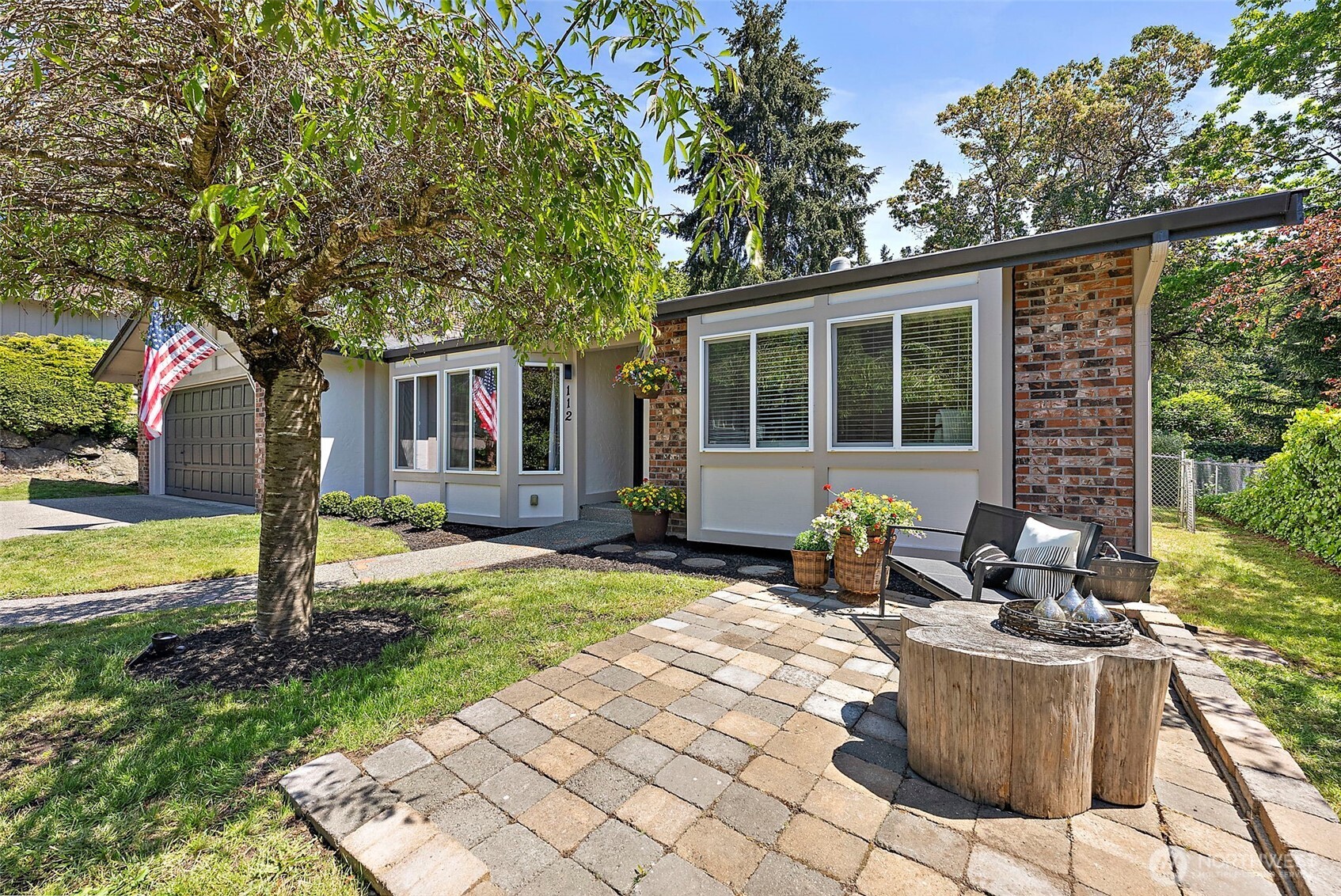 112 Lila Street