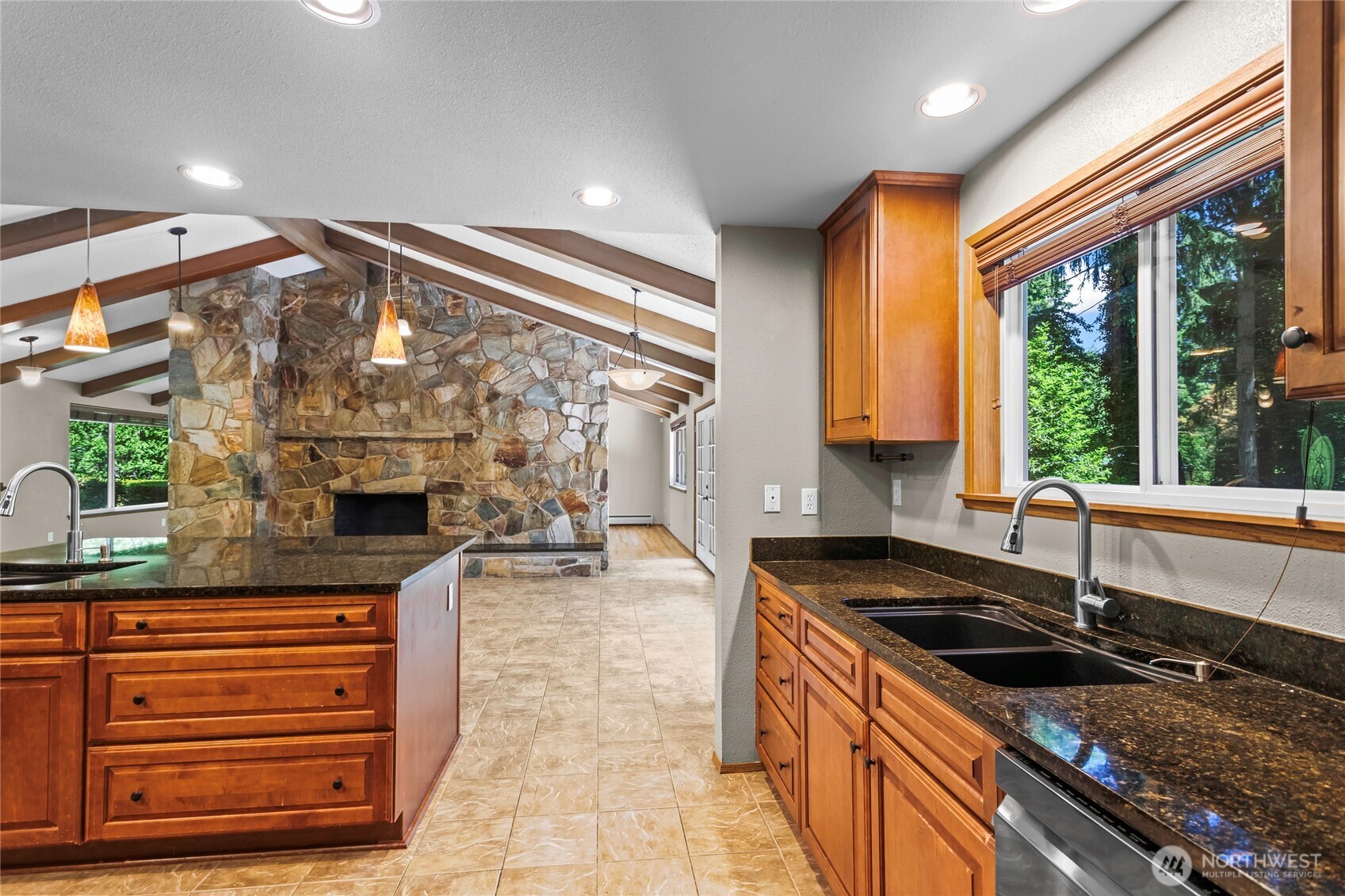 1 Beach Lane SW