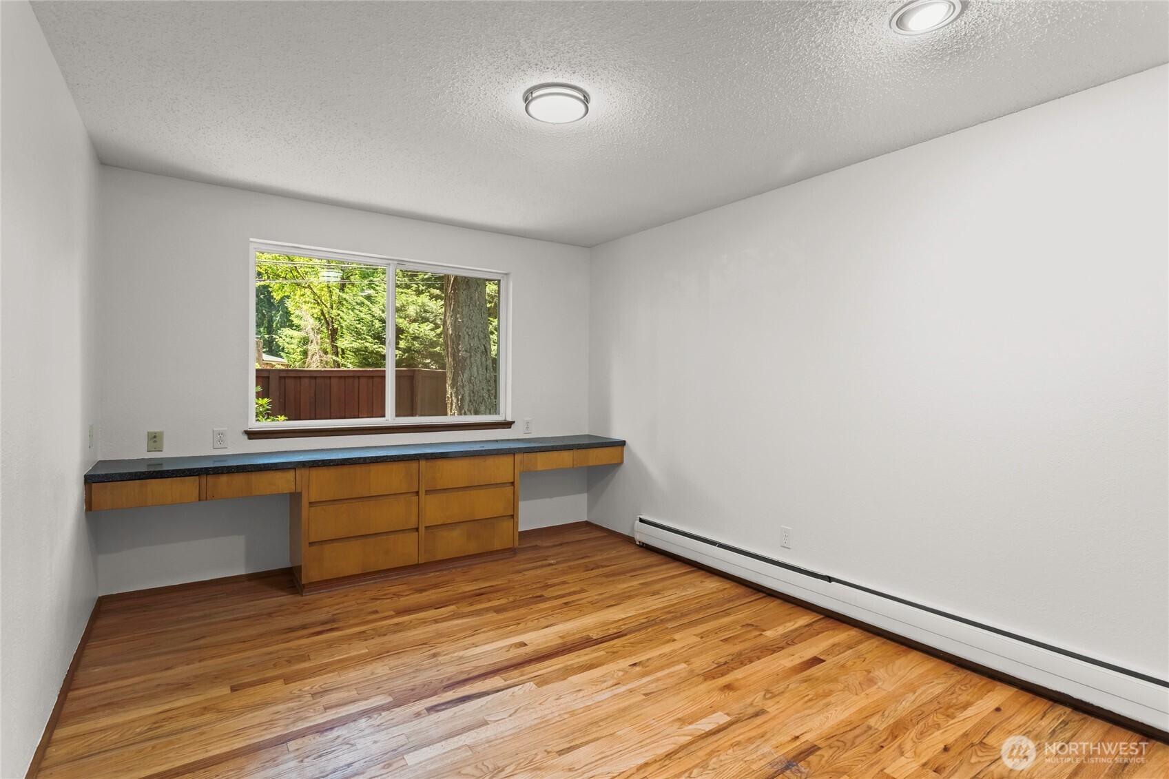 1 Beach Lane SW